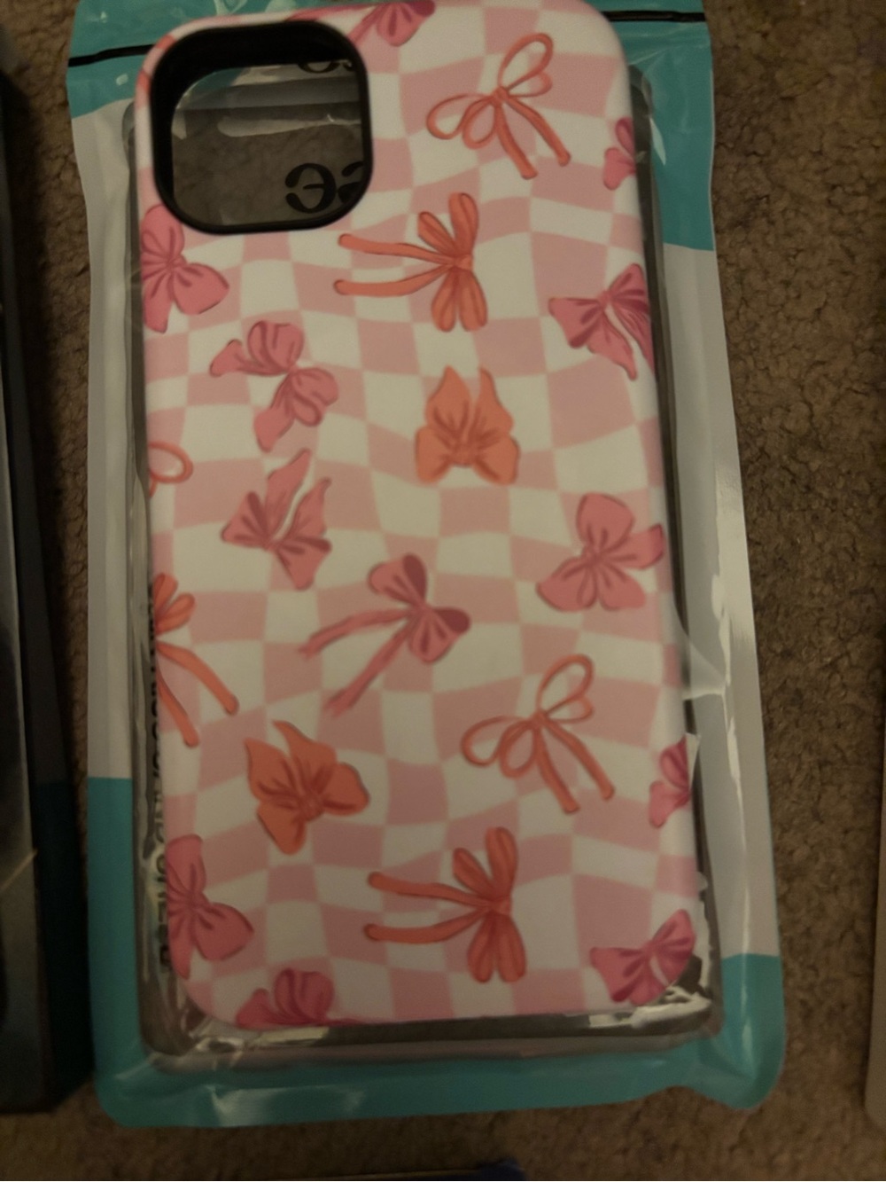 iPhone 15 plus cases - Picture 2 of 7